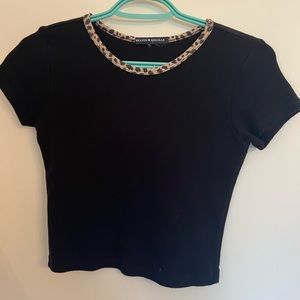 BRANDY MELVILLE CROP TOP